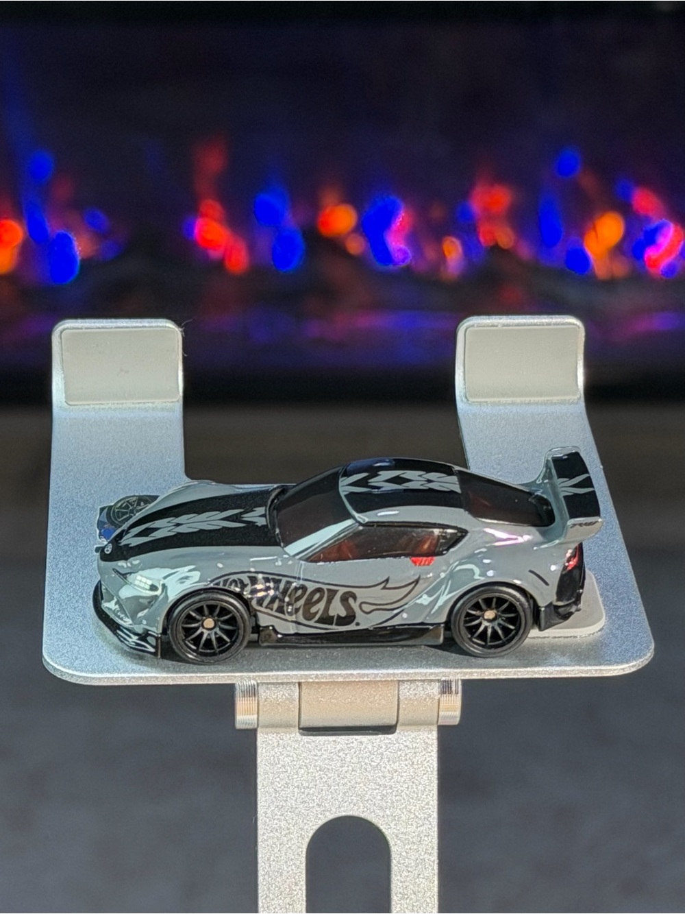 Hot Wheels '20 Toyota GR Supra